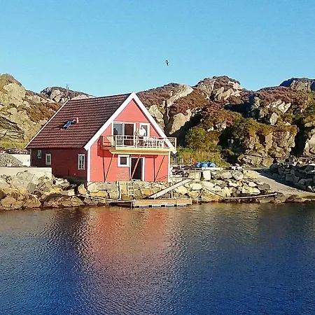 Holiday home Four-bedroom In *